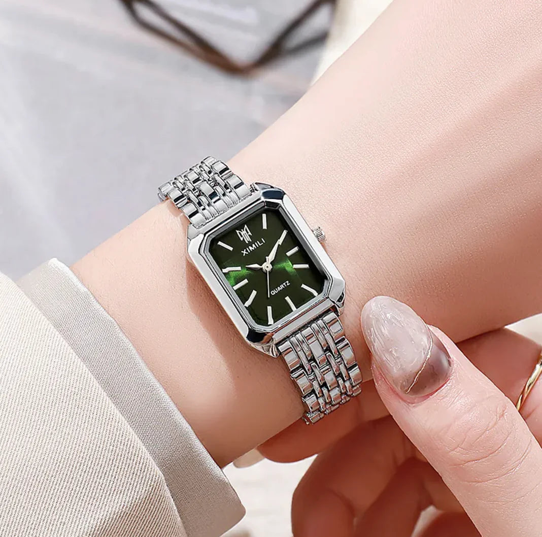 Reloj de Mujer Elegante con Correa de Acero Cuadrada