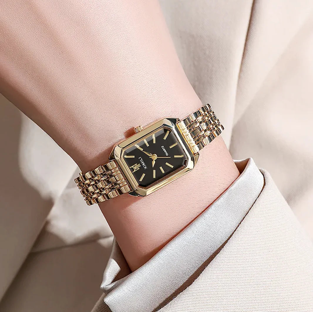 Reloj de Mujer Elegante con Correa de Acero Cuadrada