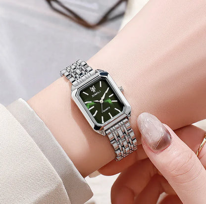 Reloj de Mujer Elegante con Correa de Acero Cuadrada